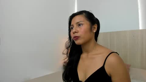 Snapshot of daila_beltran chatting on 04-13-26, 07:08 Daila Beltran online show from 04-13-26, 07:08