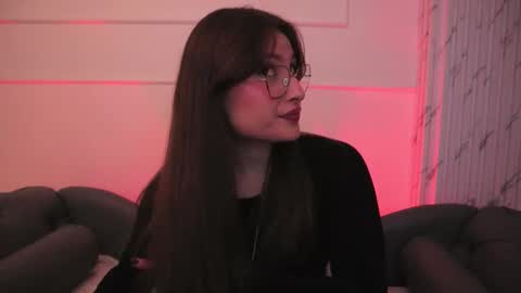 Lauren            online show from 01-19-26, 03:54