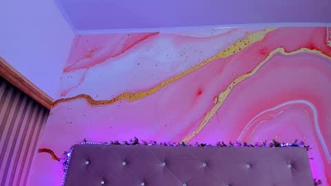 Snapshot of daisy__rose chatting on 02-22-25, 11:02 Dai online show from 02-22-25, 11:02