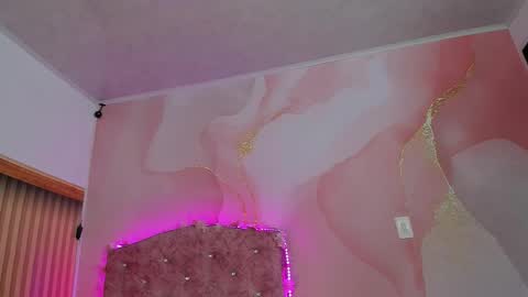 Snapshot of daisy__rose chatting on 09-23-25, 02:58 Dai online show from 09-23-25, 02:58