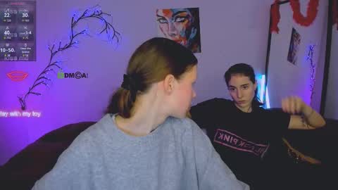 Snapshot of daisy_baby_ chatting on 12-05-25, 08:05 daisy online show from 12-05-25, 08:05