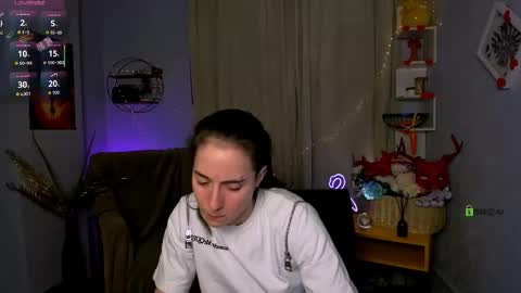 Snapshot of daisy_baby_ chatting on 03-26-26, 08:25 daisy online show from 03-26-26, 08:25