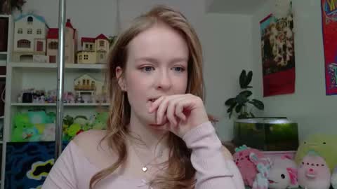 Snapshot of daisy_dollxo chatting on 04-30-26, 08:57 Daisy online show from 04-30-26, 08:57