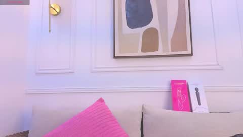 Snapshot of daisy_price chatting on 06-05-26, 10:43 Daisy Price online show from 06-05-26, 10:43