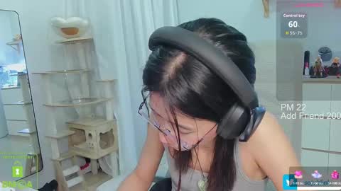 Snapshot of daisybean chatting on 09-26-25, 06:17 Daisy online show from 09-26-25, 06:17