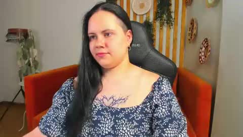Snapshot of daisyharts chatting on 07-21-26, 04:09 DaisyHarts online show from 07-21-26, 04:09