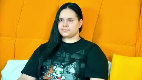 Snapshot of daisyharts chatting on 07-28-26, 04:39 DaisyHarts online show from 07-28-26, 04:39