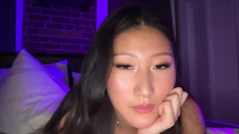 Snapshot of daisykimvip chatting on 02-07-25, 05:31 Daisy Kim online show from 02-07-25, 05:31