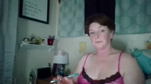 Snapshot of daisylays chatting on 01-14-25, 06:24 daisy online show from 01-14-25, 06:24