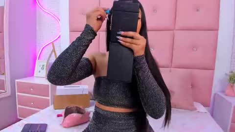 Mariana online show from 11-01-25, 12:29