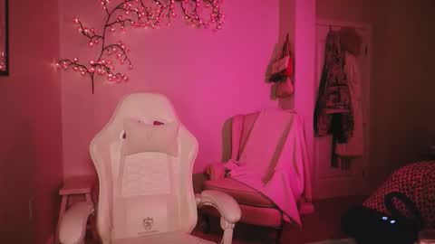 daisy online show from 03-22-26, 02:04