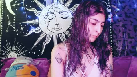 Snapshot of dak_7 chatting on 12-07-24, 04:42 -- -- help me reach 100 hands up online show from 12-07-24, 04:42