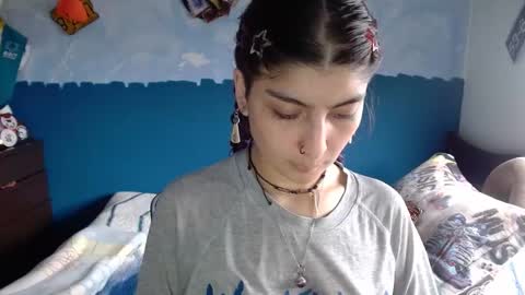 Snapshot of dak_7 chatting on 12-30-24, 09:29 -- -- help me reach 100 hands up online show from 12-30-24, 09:29