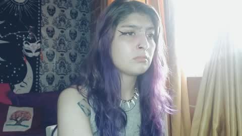 Snapshot of dak_7 chatting on 01-31-25, 10:42 -- -- help me reach 100 hands up online show from 01-31-25, 10:42