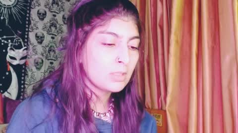 Snapshot of dak_7 chatting on 02-04-25, 12:51 -- -- help me reach 100 hands up online show from 02-04-25, 12:51