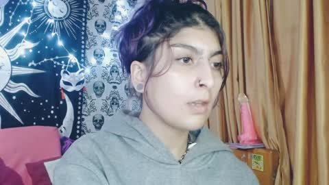 Snapshot of dak_7 chatting on 02-09-25, 03:32 -- -- help me reach 100 hands up online show from 02-09-25, 03:32