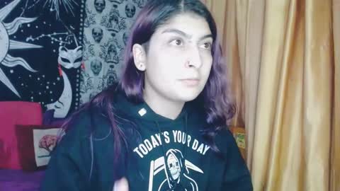 Snapshot of dak_7 chatting on 02-25-25, 01:20 -- -- help me reach 100 hands up online show from 02-25-25, 01:20