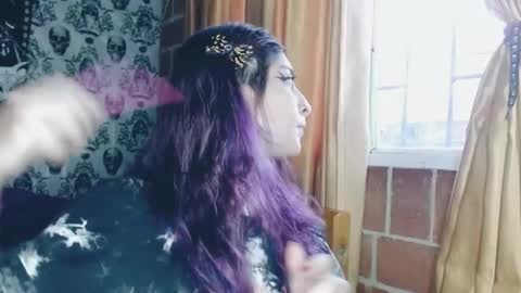 Snapshot of dak_7 chatting on 03-08-25, 11:07 -- -- help me reach 100 hands up online show from 03-08-25, 11:07