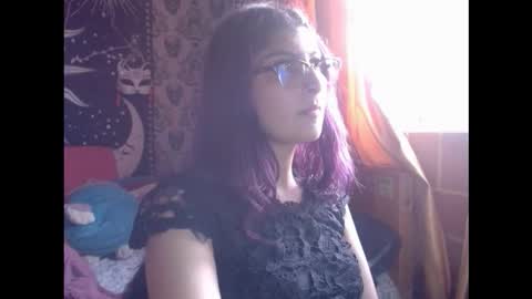 Snapshot of dak_7 chatting on 10-07-25, 10:29 -- -- help me reach 100 hands up online show from 10-07-25, 10:29