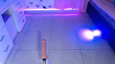 VALENTINA  online show from 02-27-26, 06:46