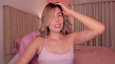 Helloo HAPPY NEW YEAR  Ill be back soon   online show from 02-08-26, 04:49