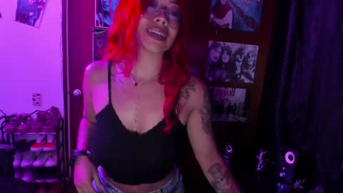 Dakota Crab online show from 12-15-24, 02:08