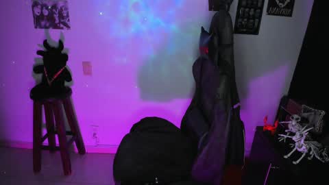 Dakota Crab online show from 09-11-25, 11:16