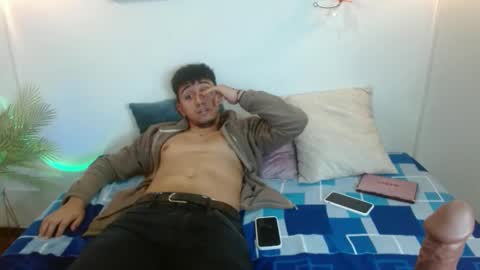 dakota Rouse Lx online show from 11-05-25, 02:50