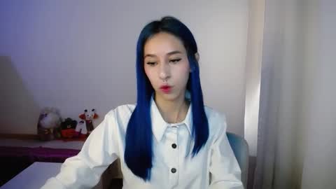 Maca online show from 11-12-25, 01:55