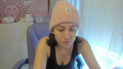 The girl of your dreams o online show from 10-24-25, 02:02