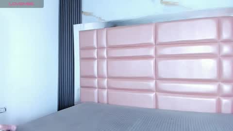 Snapshot of dakotastarkx chatting on 12-18-25, 01:28 dakotastarkx online show from 12-18-25, 01:28