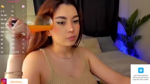 dakottaa__ online show from 02-26-25, 11:15