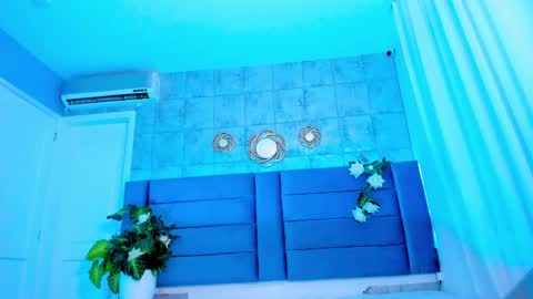   online show from 02-22-25, 05:24