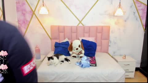 Liz online show from 01-24-25, 11:26