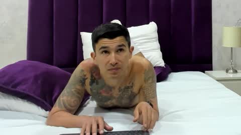 Snapshot of dalasmoon chatting on 11-22-25, 12:48 Im Dalas online show from 11-22-25, 12:48