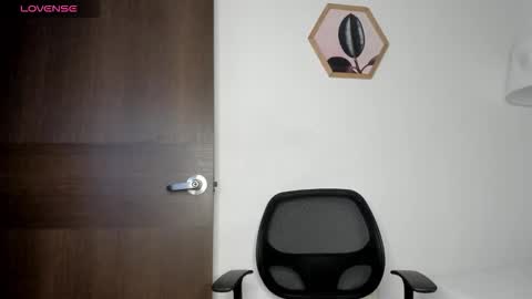 D A L H I L A online show from 11-11-25, 11:05