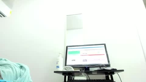  Ren  online show from 09-11-25, 11:49