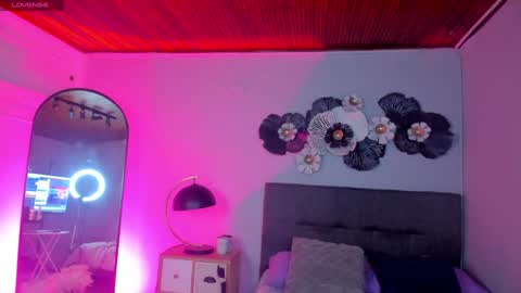 Dalia online show from 01-26-25, 01:20