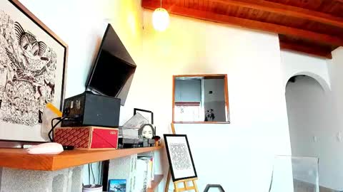 Almendra online show from 02-21-26, 08:10