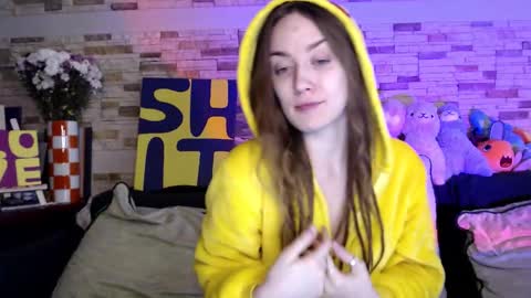 Dalia  online show from 10-21-25, 09:32