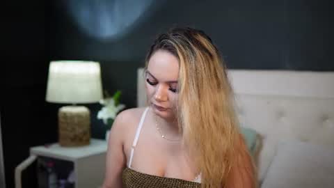 Snapshot of daliamissy chatting on 06-11-26, 08:40 Dalia online show from 06-11-26, 08:40