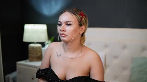Snapshot of daliamissy chatting on 06-26-26, 06:45 Dalia online show from 06-26-26, 06:45