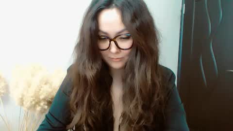 Dali online show from 12-28-24, 08:58