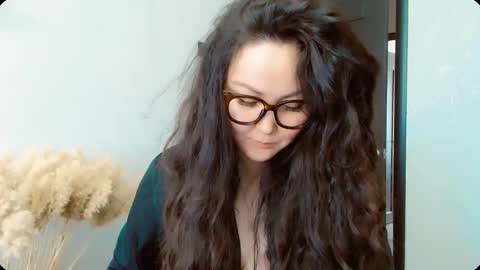 Dali online show from 10-13-25, 05:51