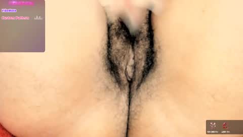 Snapshot of dalila2arab chatting on 02-15-25, 01:53 dalila online show from 02-15-25, 01:53