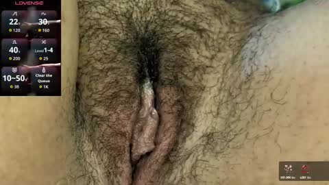 Snapshot of dalila2arab chatting on 09-28-25, 03:23 dalila online show from 09-28-25, 03:23