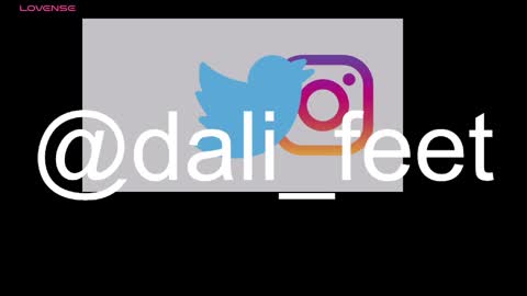 Snapshot of dalila_oficials chatting on 05-06-26, 11:04 online show from 05-06-26, 11:04