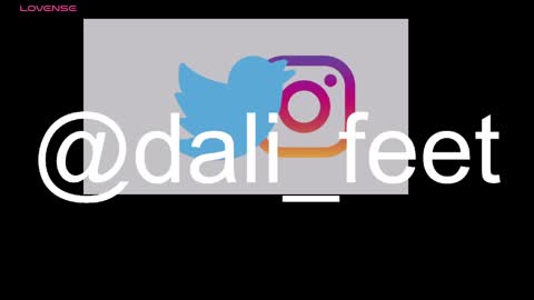 Snapshot of dalila_oficials chatting on 06-03-26, 11:13 online show from 06-03-26, 11:13