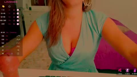 Dalila online show from 06-15-26, 05:20