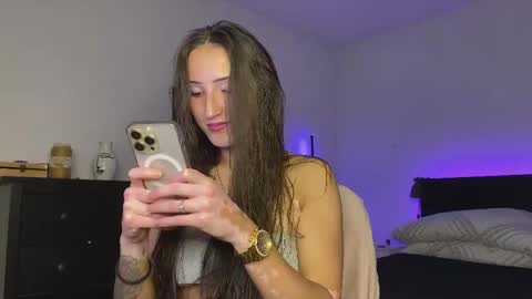 dalmatian_girl online show from 06-01-26, 06:53